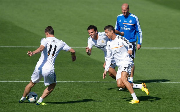 Zidane e Cristiano Ronaldo (Foto: Getty Images)