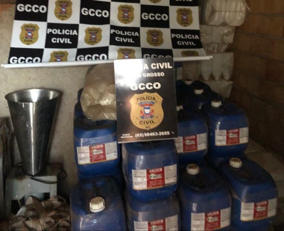 Polícia apreende 12 toneladas de agrotóxico roubado e falsificado em Chapada dos Guimarães — Foto: Polícia Civil de Mato Grosso