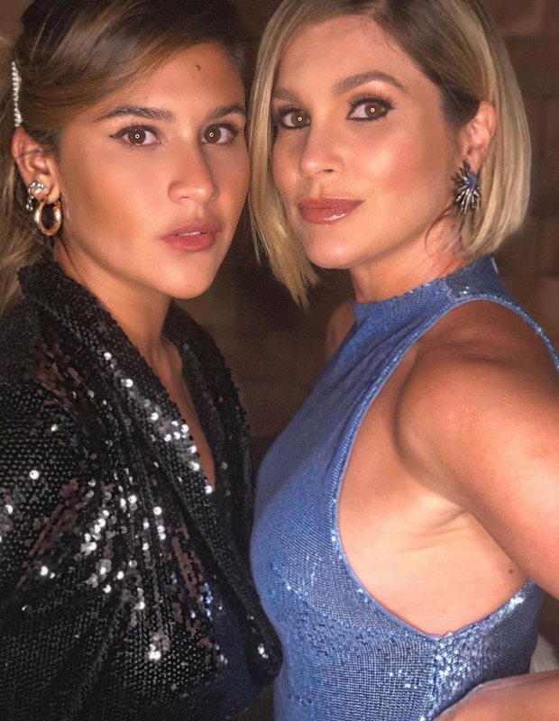 Giulia Costa e Flávia Alessandra (Foto: Reprodução/Instagram)