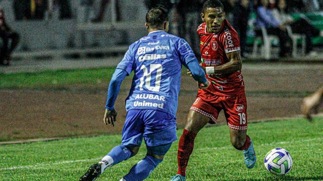 Princesa pressionou no in&iacute;cio e Paysandu comandou no final da primeira etapa