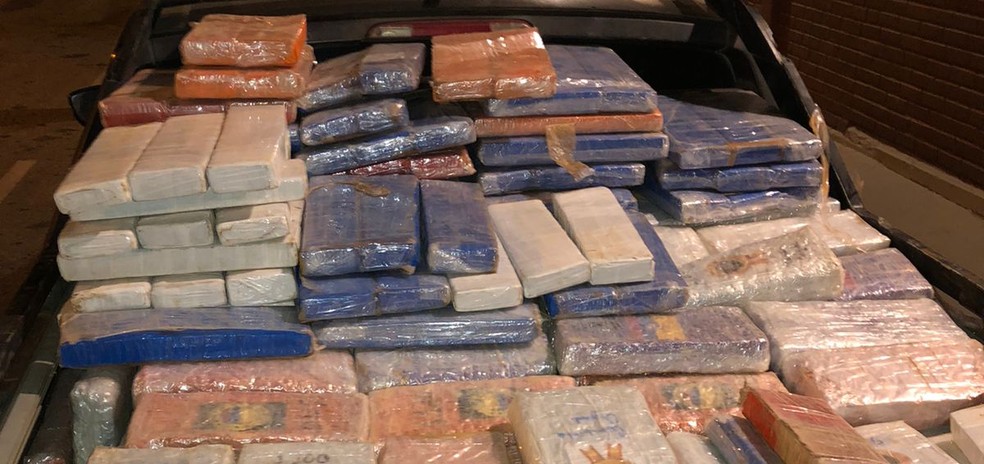 Cerca de uma tonelada de maconha colombiana é apreendida no sudoeste da Bahia — Foto: Divulgação/SSP-BA