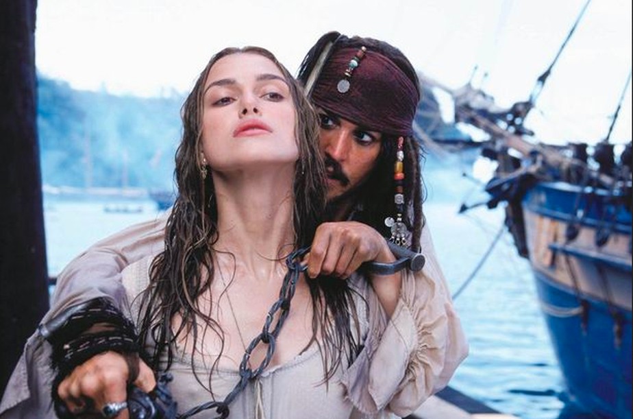 A atriz Keira Knightley em cena da franquia Piratas do Caribe