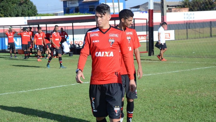 Júnior Viçosa - atacante do Atlético-GO (Foto: Divulgação / Atlético-GO)