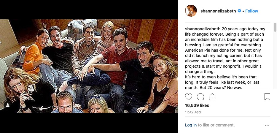 O post feito por Shannon Elizabeth celebrando os 20 anos do lançamento de American Pie (1999) (Foto: Instagram)