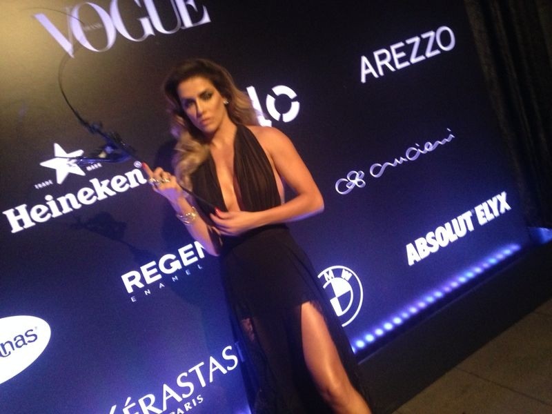 Deborah Secco Anuncia Que Terá Uma Menina Vogue Gente