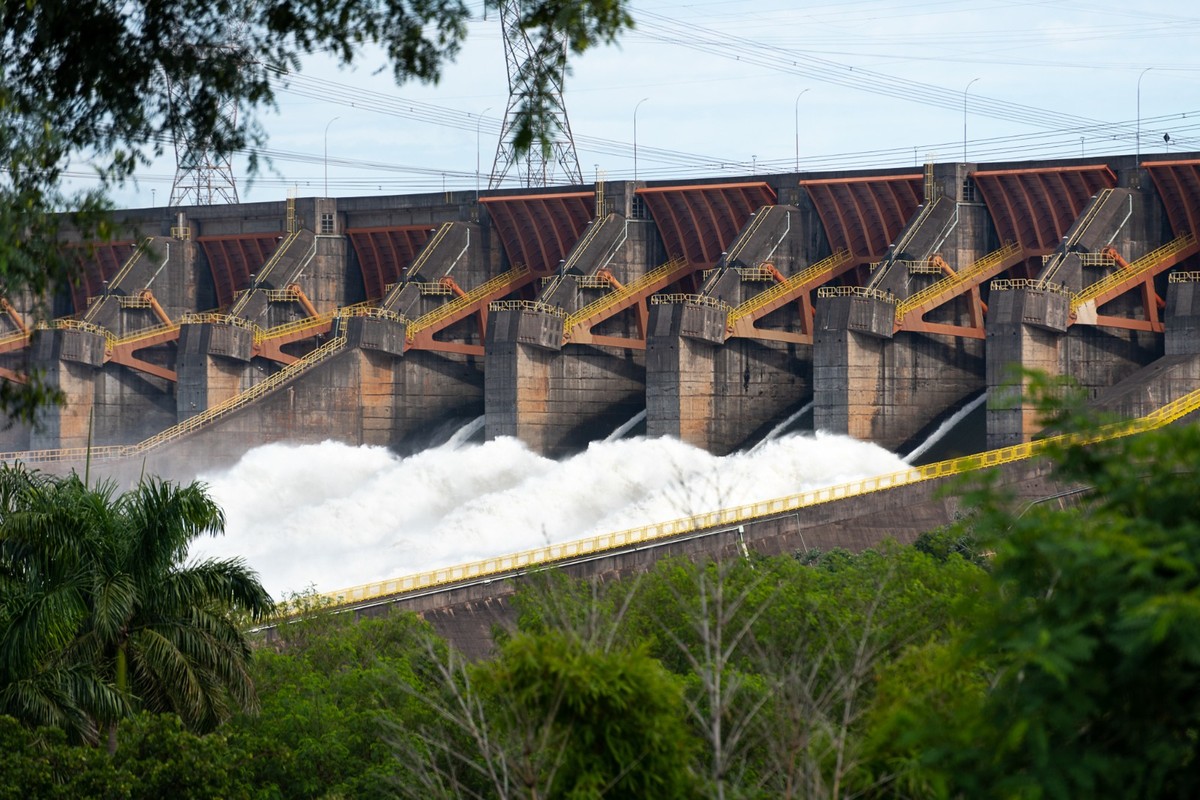 Lula troca conselheiros de Itaipu | Política | G1