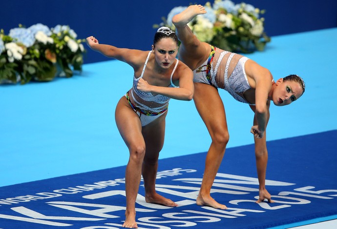 Dueto formado por Duda e Luiza se apresenta na rotina técnica do Mundial (Foto: Satiro Sodré/SSPress)