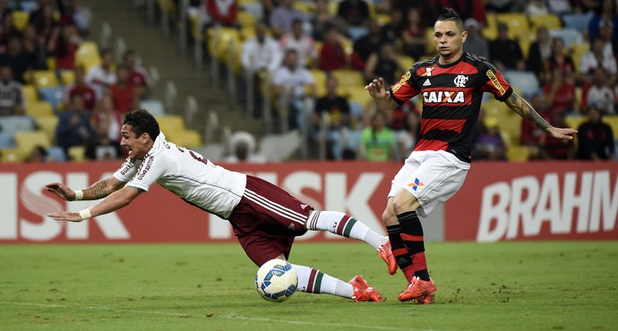 Vilaron não vê pênalti de Pará em Vinícius, mas entende a marcação