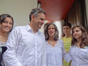 Aécio Neves se reúne no Recife com a família de Eduardo Campos (Foto: Luna Markman)