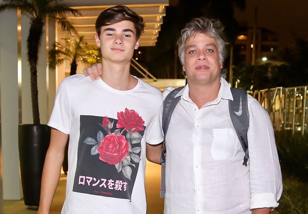 Fábio Assunção e o filho mais velho, João (Foto: Manuela Scarpa/Brazil News)