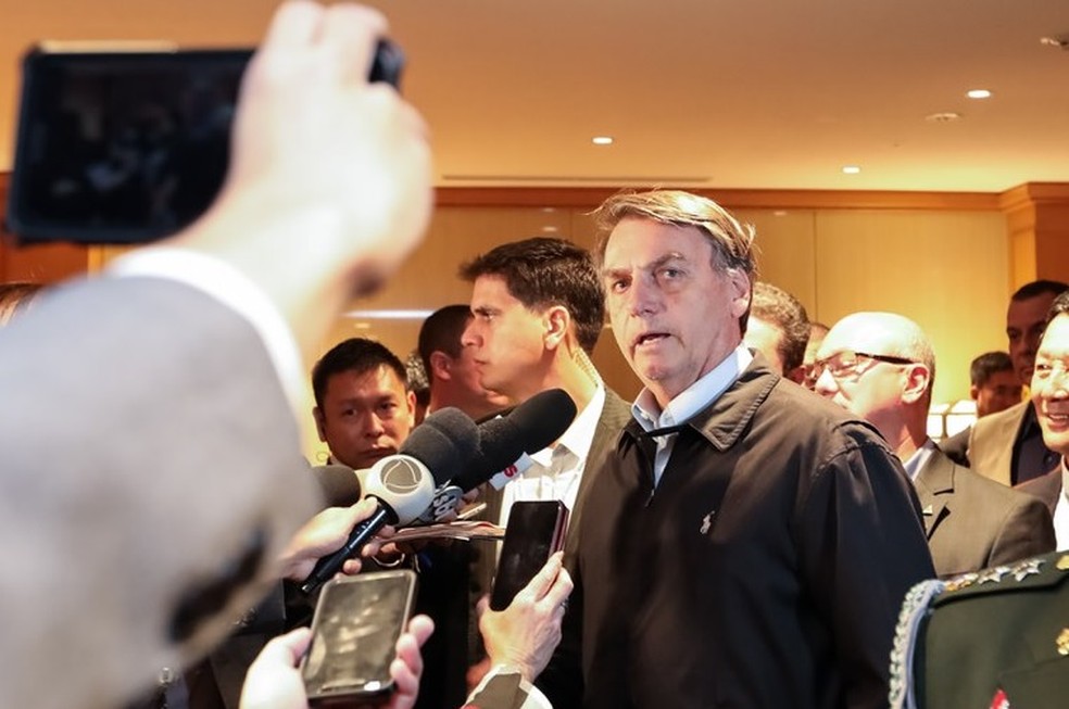 O presidente Jair Bolsonaro, em Tóquio (Japão), durante entrevista — Foto: José Dias/PR