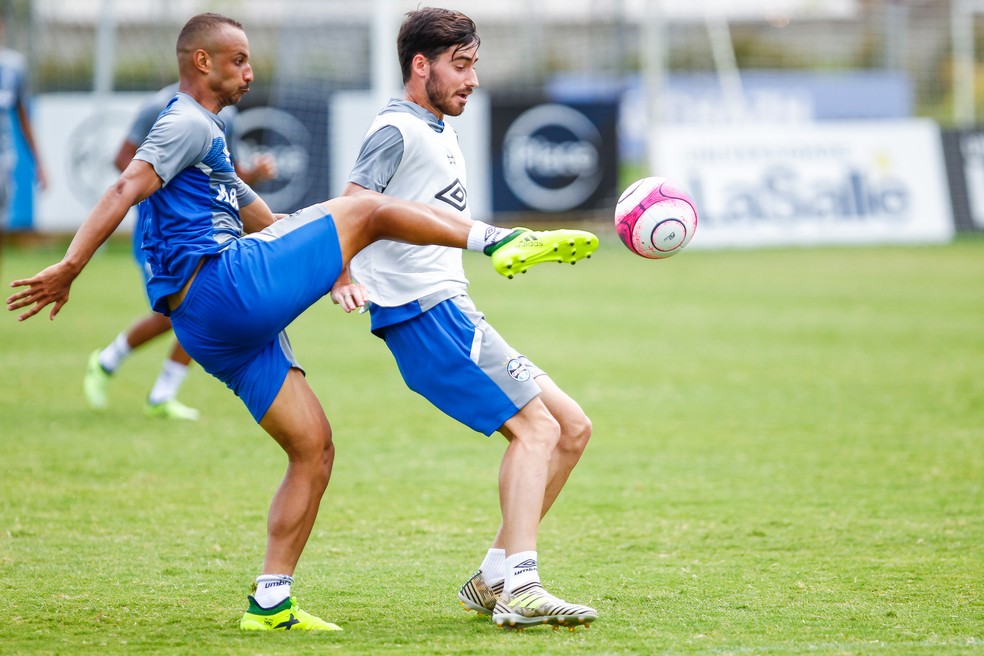 Thaciano e Rodrigo Ancheta devem estrear pelo Grêmio (Foto: Lucas Uebel/Grêmio)