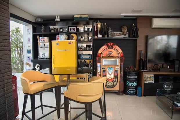 Conheça o novo apartamento de Henri Castelli em São Paulo (Foto: Carla Albuquerque)