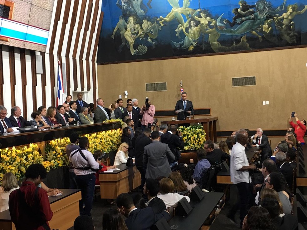 Rui Costa durante posse nesta terÃ§a-feira (1Âº), na Assembleia Legislativa da Bahia â?? Foto: Alan Oliveira/ G1