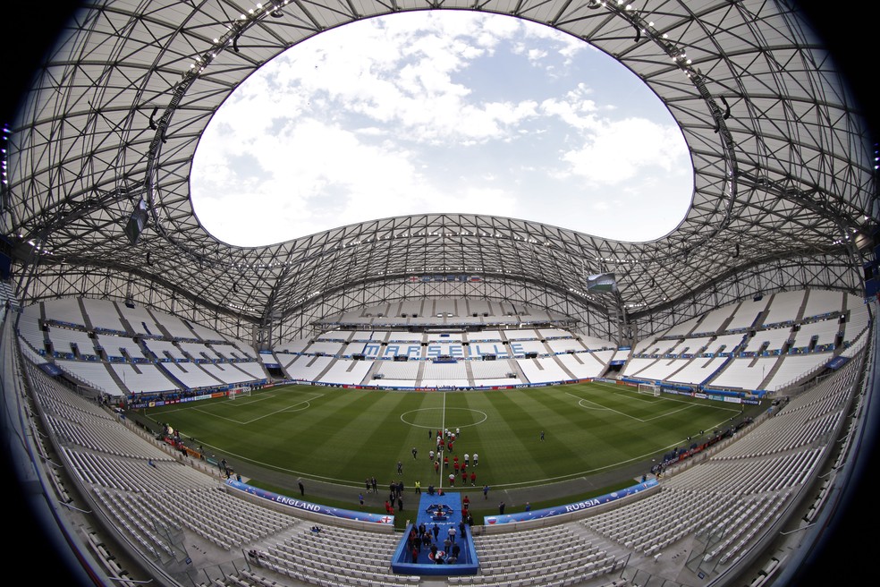 O novo Vélodrome e suas curvas serão atração no Campeonato Francês (Foto: REUTERS/Eddie Keogh)