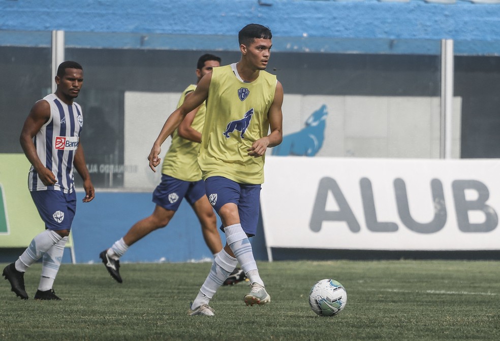 Em Meio A Reformulacao Do Elenco Yan E Mateus Lopes Buscam Espaco No Paysandu Paysandu Ge