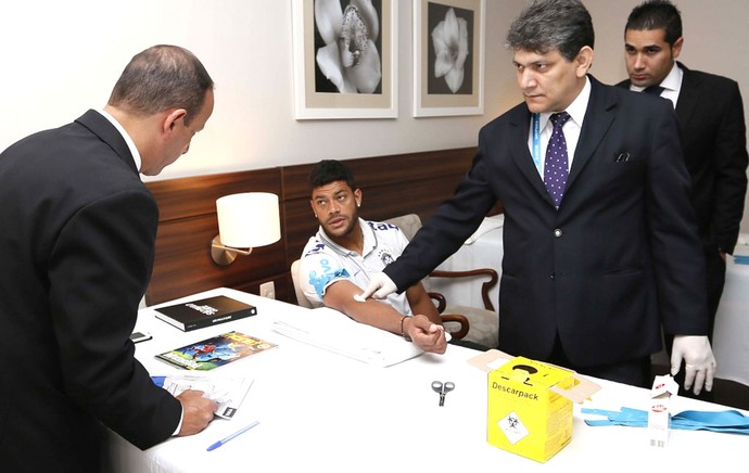 Fifa realiza exame antidoping nos 23 jogadores da seleção brasileira
