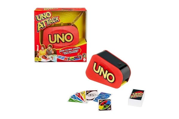 Relançado para a comemoração, o Uno Attack Set, de 1998, traz mais ação e melhores cartas (Foto: Divulgação / Mattel)