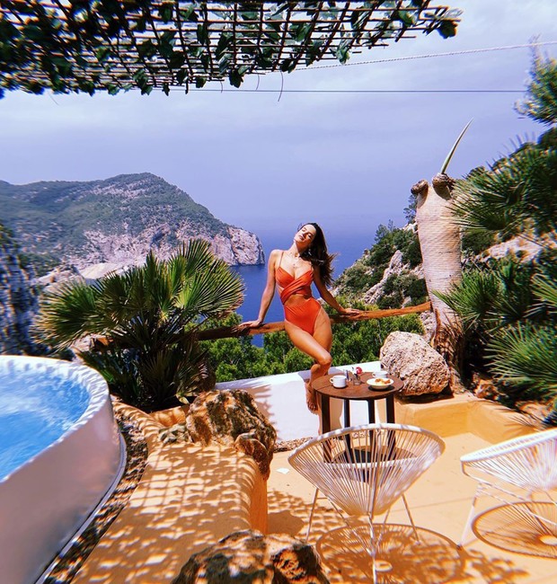 Alessandra Ambrósio (Foto: Reprodução / Instagram )