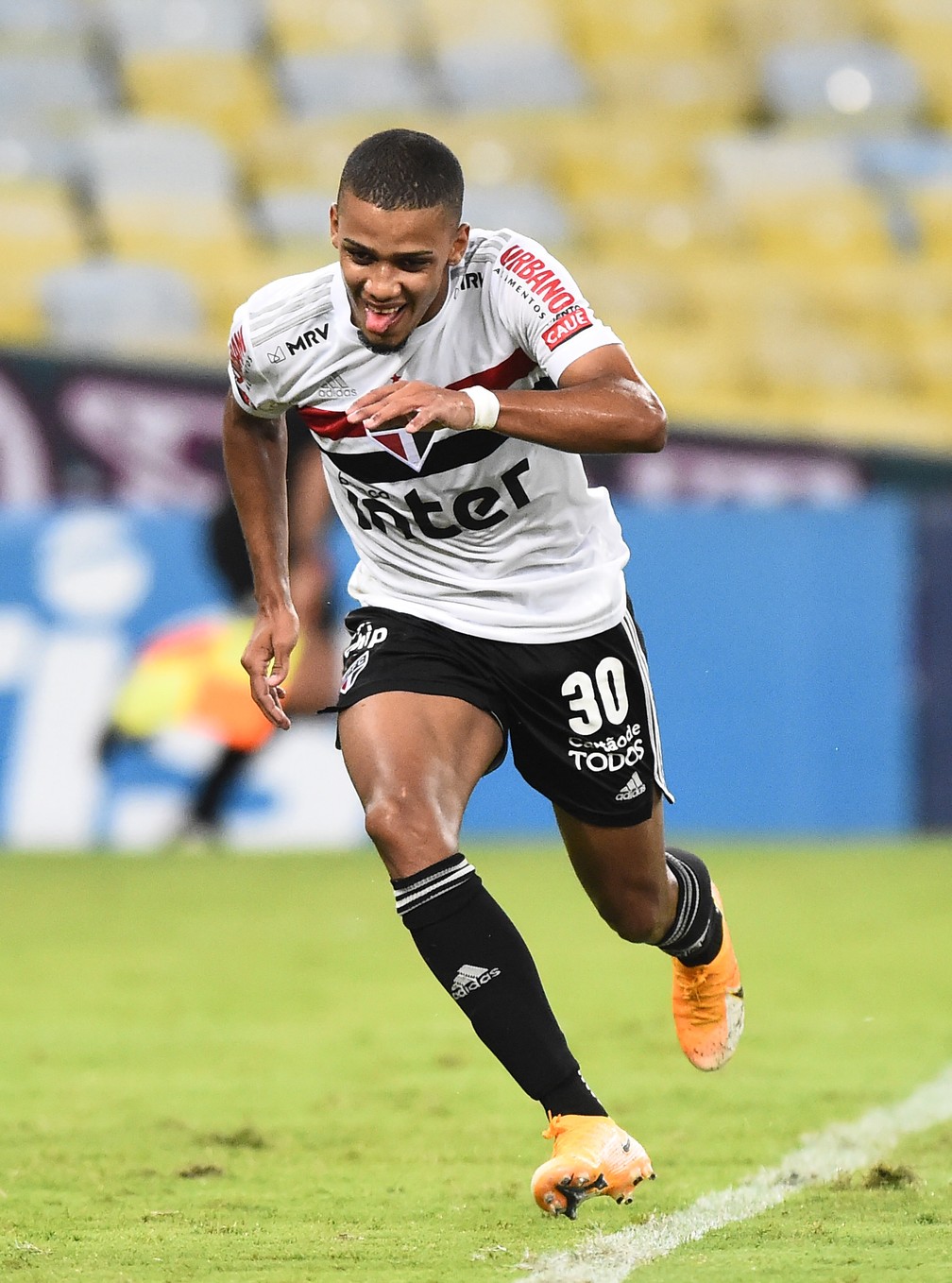 Brenner fez os dois gols do São Paulo contra o Fluminense — Foto: André Durão