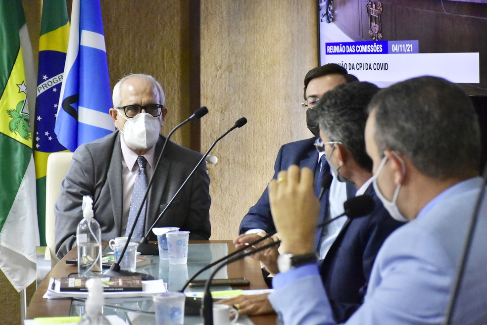 Ex-secretário da Casa Civil da Bahia ficou em silêncio durante depoimento à CPI — Foto: João Gilberto/ALRN