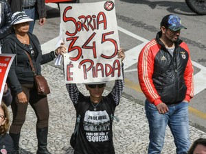 Protesto professores  (Foto: Joka Madruga / Divulgação)