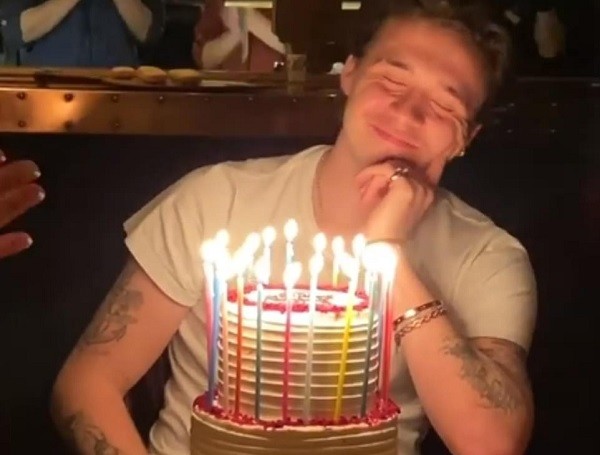 Brooklyn Beckham no seu aniversário de 21 anos (Foto: Instagram)