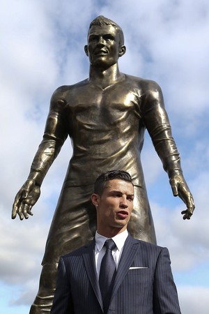 Cristiano Ronaldo estatua Ilha da Madeira (Foto: EFE)