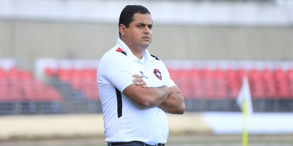 Técnico Leston Júnior se apresenta hoje (Foto: Ailton Cruz/Gazeta de Alagoas)