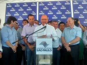 Governador Geraldo Alckmin visita Mogi das Cruzes para inaugurar obras de recuperação da Rodovia Henrique Eroles (SP-066), conhecida como Mogi-Guararema. (Foto: Jamile Santana/G1)