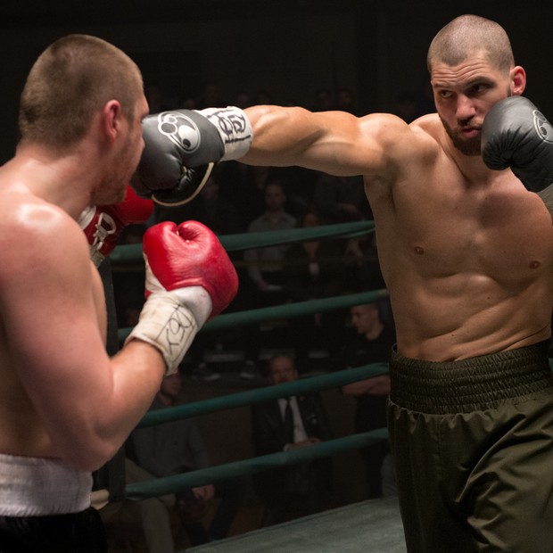C2_01673_R(Right) Florian Munteanu stars as Viktor Drago in CREED II,a Metro Goldwyn Mayer Pictures and Warner Bros. Pictures film.Credit: Barry Wetcher / Metro Goldwyn Mayer Pictures / Warner Bros. Pictures© 2018 Metro-Goldwyn-Mayer Pictures Inc. and (Foto: Reproduçao/Instagram)