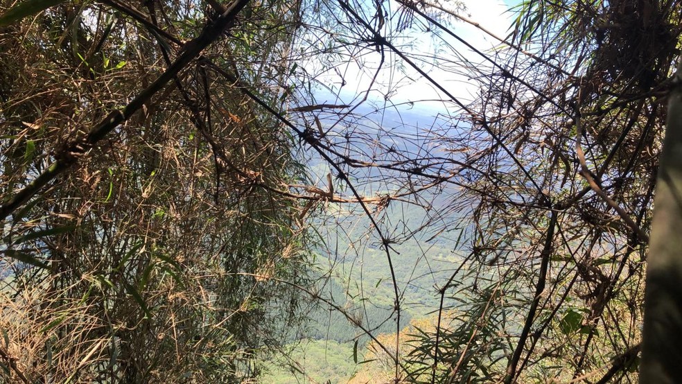 Um alpinista morreu e outro ficou preso — Foto: Polícia Militar/Divulgação