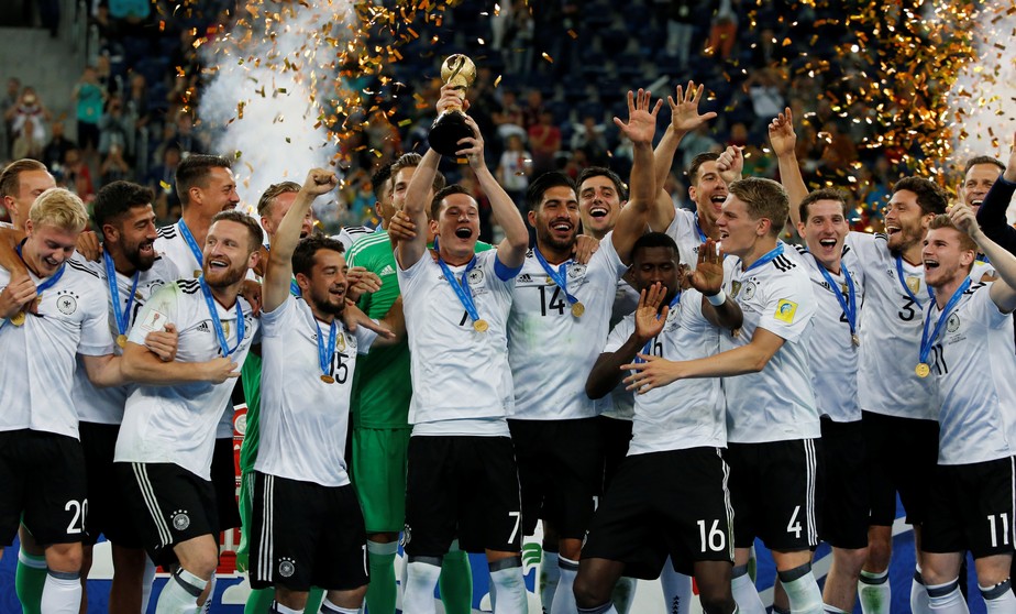 Lá vêm eles de novo: jovens prometem manter Alemanha no topo por muitos anos