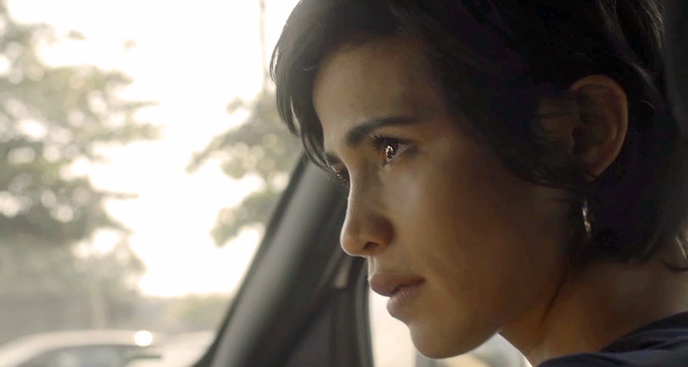 Maura fica boquiaberta com a notícia de Ionan (Foto: TV Globo)