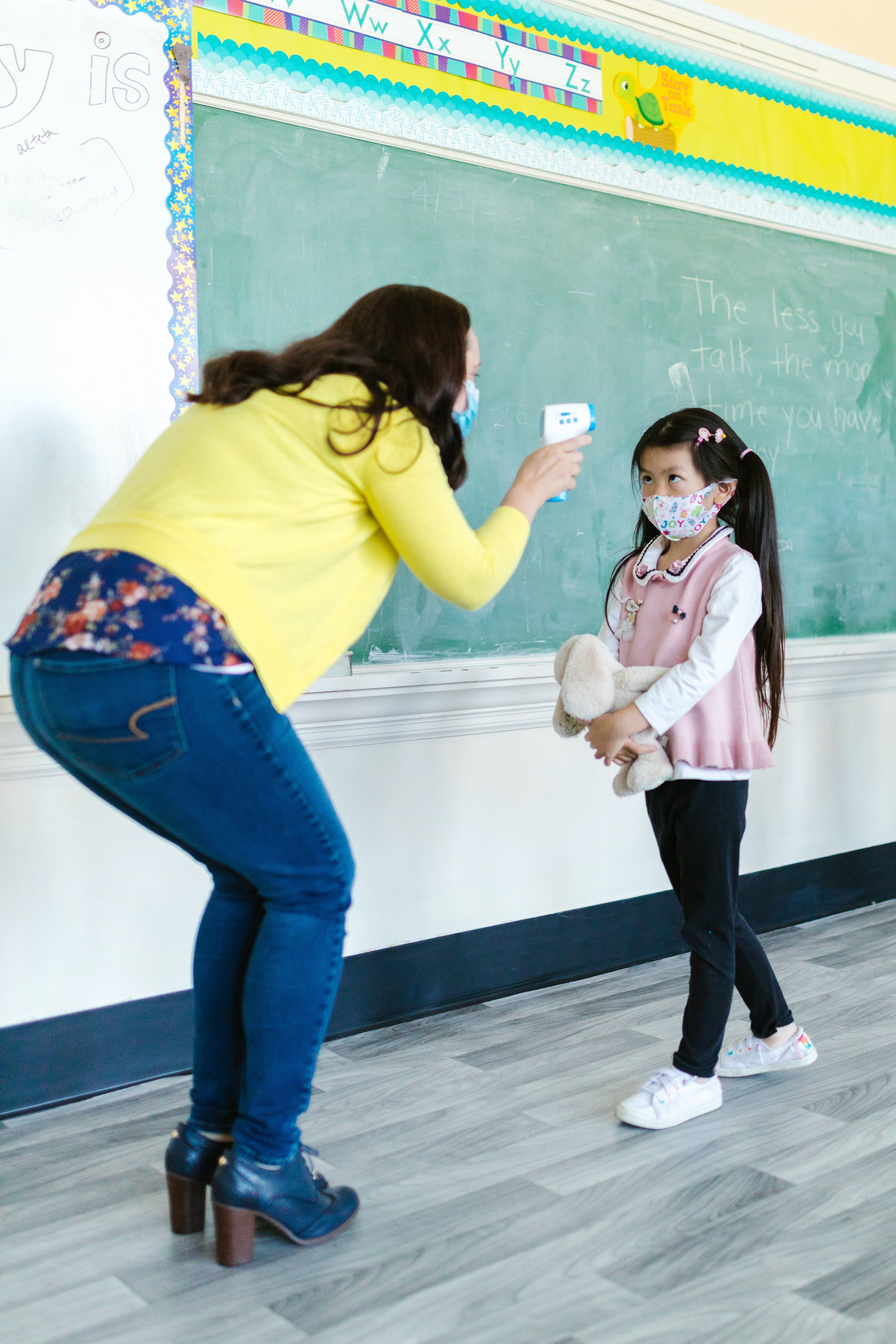 Pedagoga ressalta impactos negativos do fechamento das escolas em meio à pandemia (Foto: Pexels)