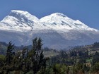 Resgatados com vida três de nove desaparecidos em montanha no Peru