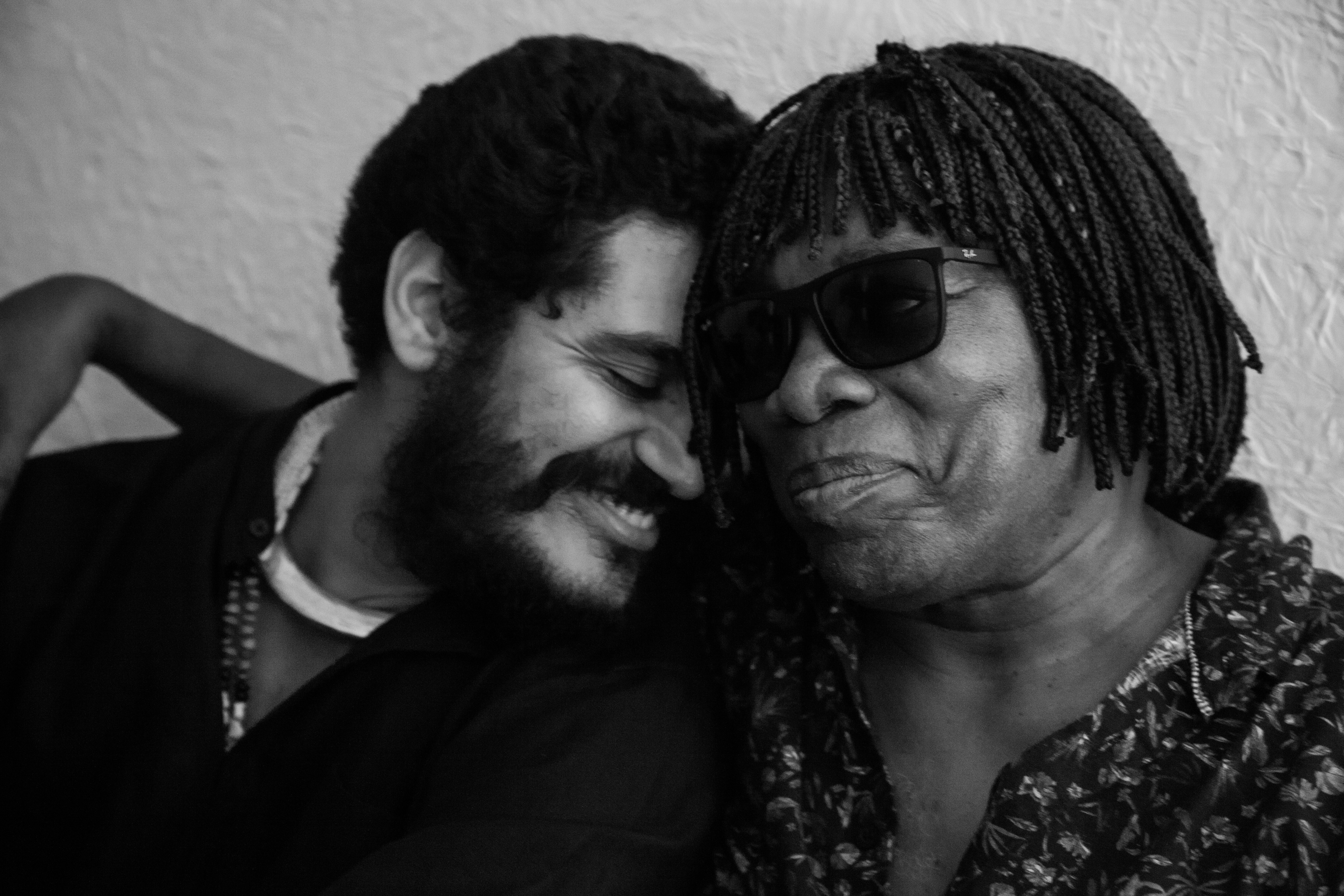 Criolo e Milton Nascimento (Foto: Fred Siewerdt / Divulgação)