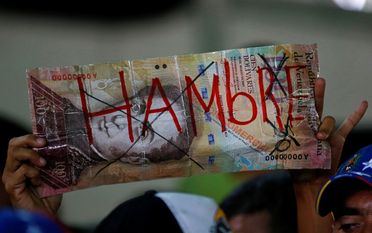 Venezuela sube el salario mínimo en casi un 300% |  Economía