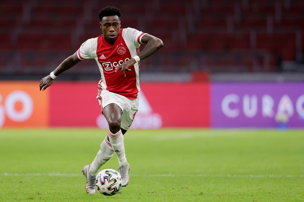 Atacante Promes Do Ajax E Preso Acusado De Esfaquear Familiar Futebol Internacional Ge
