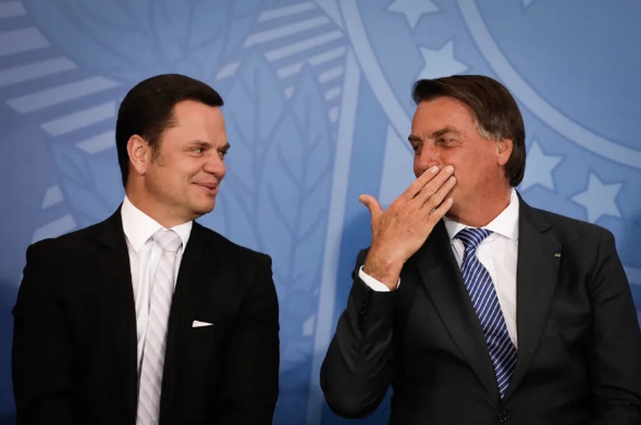 O ex-ministro Anderson Torres e o ex-presidente Jair Bolsonaro