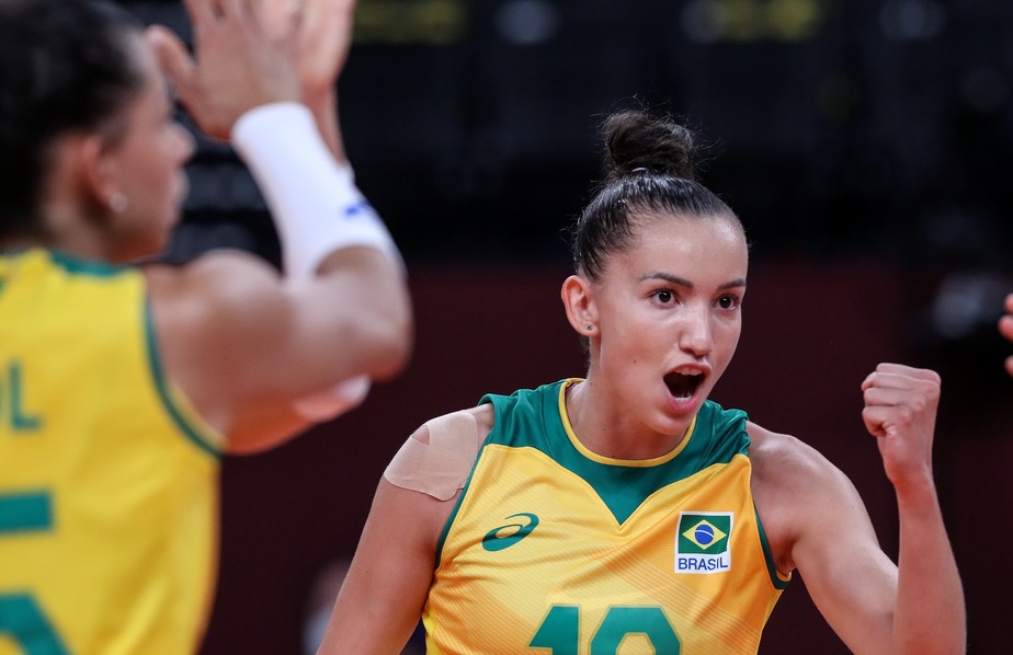 Inspirações e mudanças na rotina os segredos de Gabi, nova capitã da seleção brasileira de