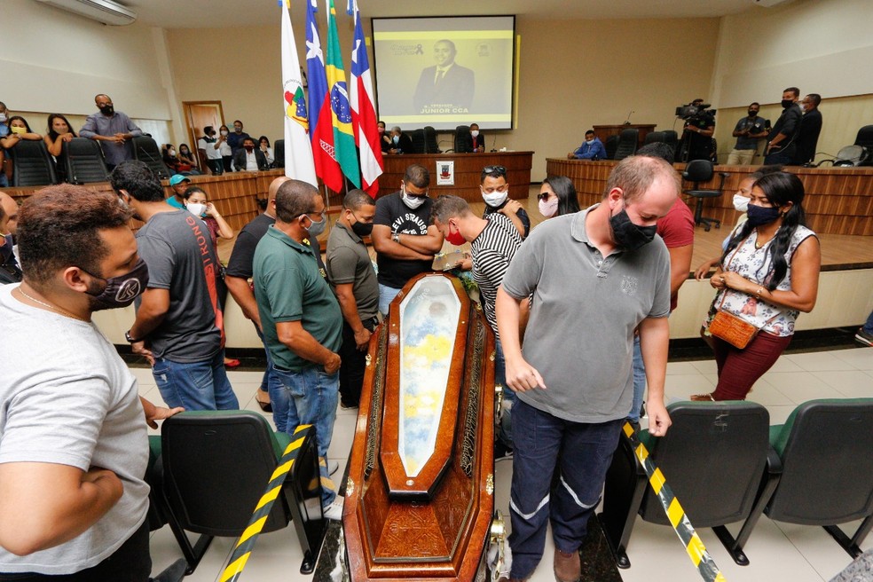 Vereador morto a tiros em ataque a bar em Candeias é enterrado — Foto: Arquivo Pessoal