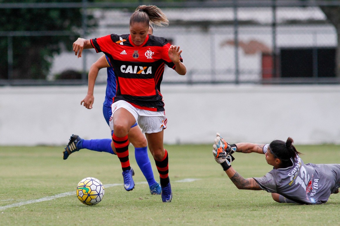 Flamengo visita São José em busca de vaga antecipada no Brasileiro Feminino