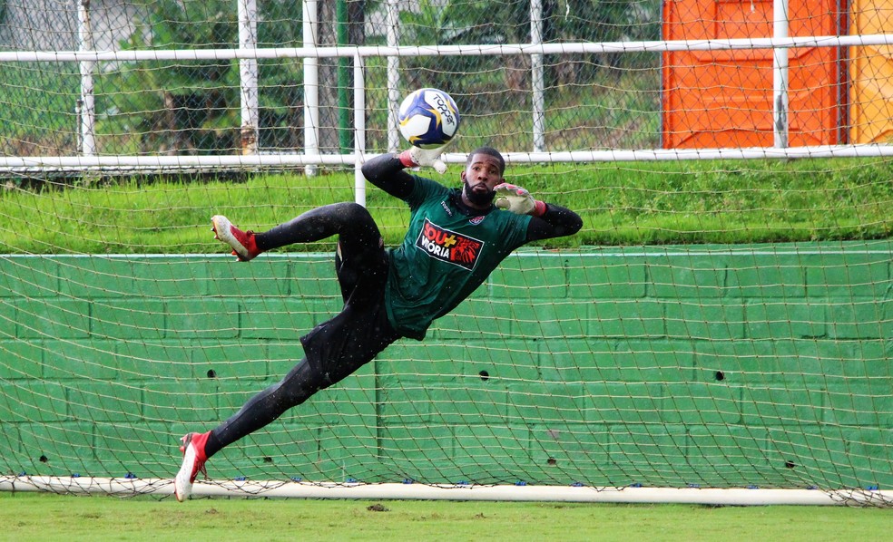 João Gabriel espera em uma recuperação do Vitória na temporada — Foto: Maurícia da Matta / Divulgação / EC Vitória