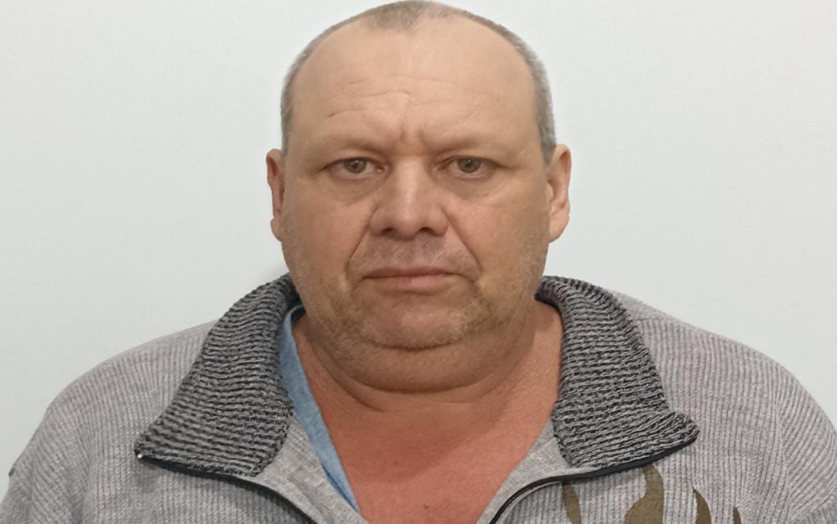 Foragido da Justiça do Paraná por matar pecuarista a mando do filho da vítima para receber R$ 5 mil é preso em Goiás, diz polícia