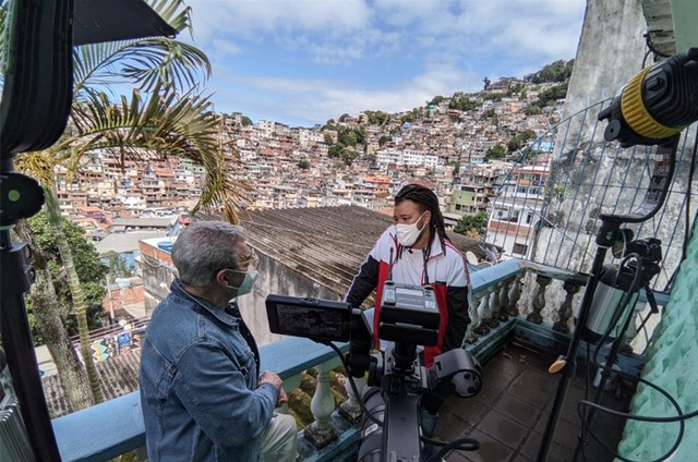 Edney Silvestre entrevista Babu Santana (Foto: TV Globo)