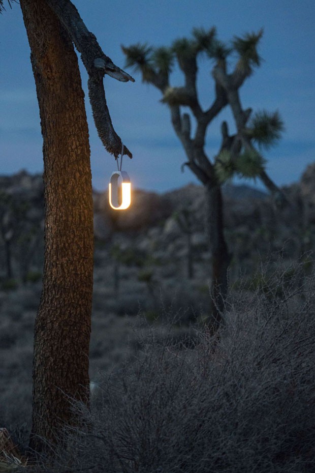 Luminária sem fio pode ser levada a qualquer lugar (Foto: Divulgação)