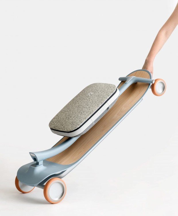 O patinete foi desenhado para caber dentro de um porta-malas de um carro pequeno (Foto: Dezeen/ Reprodução)