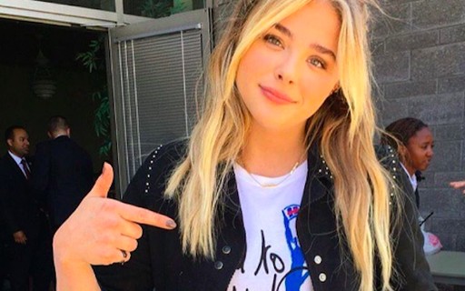 Chloe Moretz cancela todos os seus filmes após se separar de filho de  Beckham - Monet