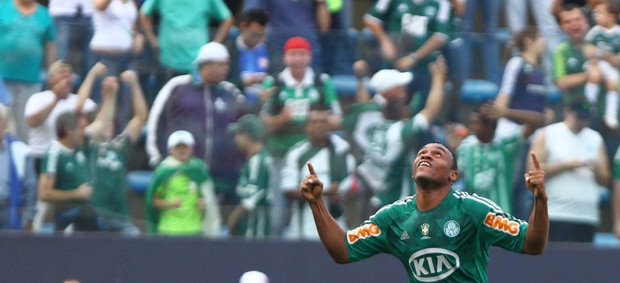 Obina gol Palmeiras (Foto: Roberto Vazquez / Futura Press)